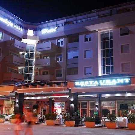 Magnolia Apartments Tivat Exterior foto